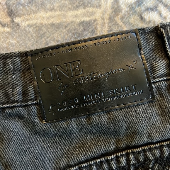 One x One Teaspoon denim mini skirt - Picture 3 of 6
